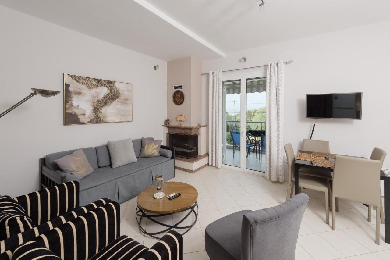 Apartamento Punda 4 Seasons Diakopto Exterior foto