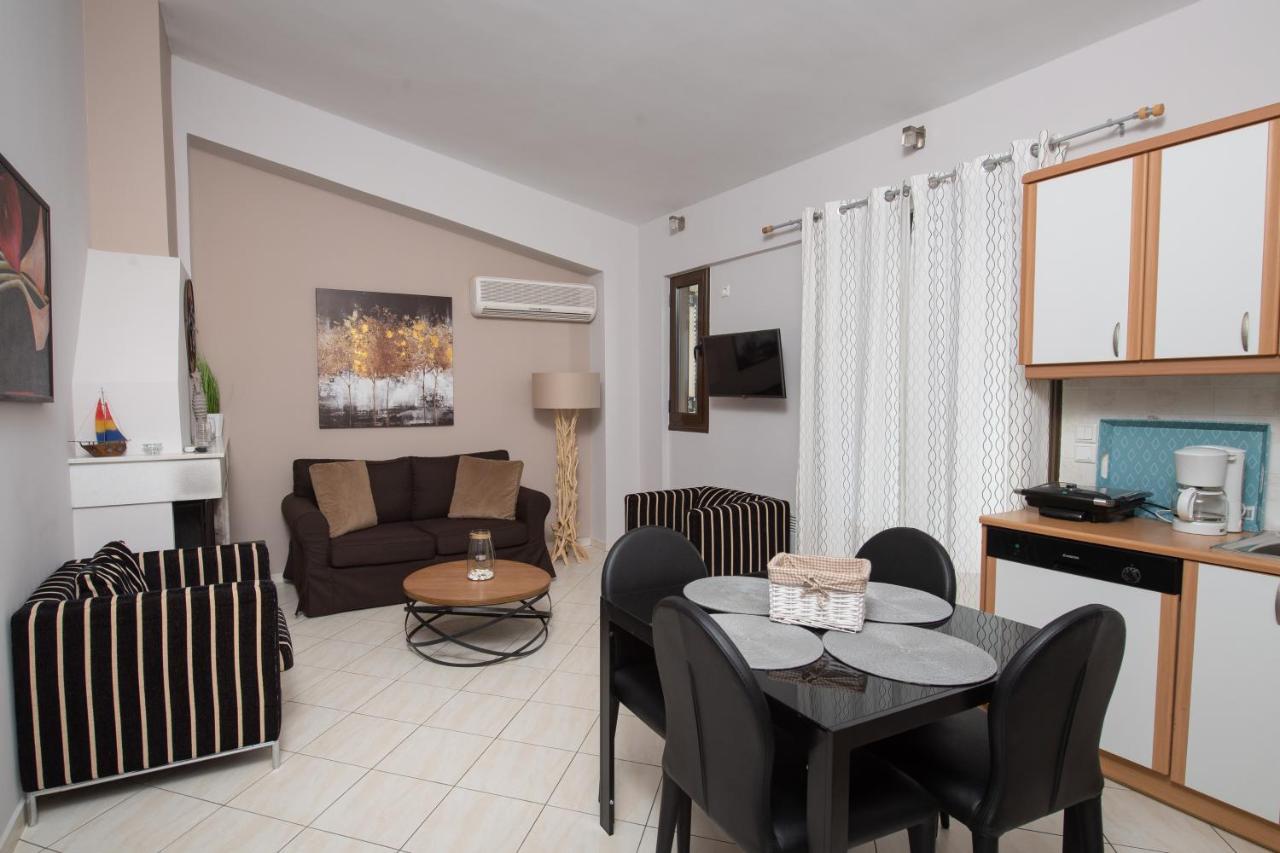 Apartamento Punda 4 Seasons Diakopto Exterior foto