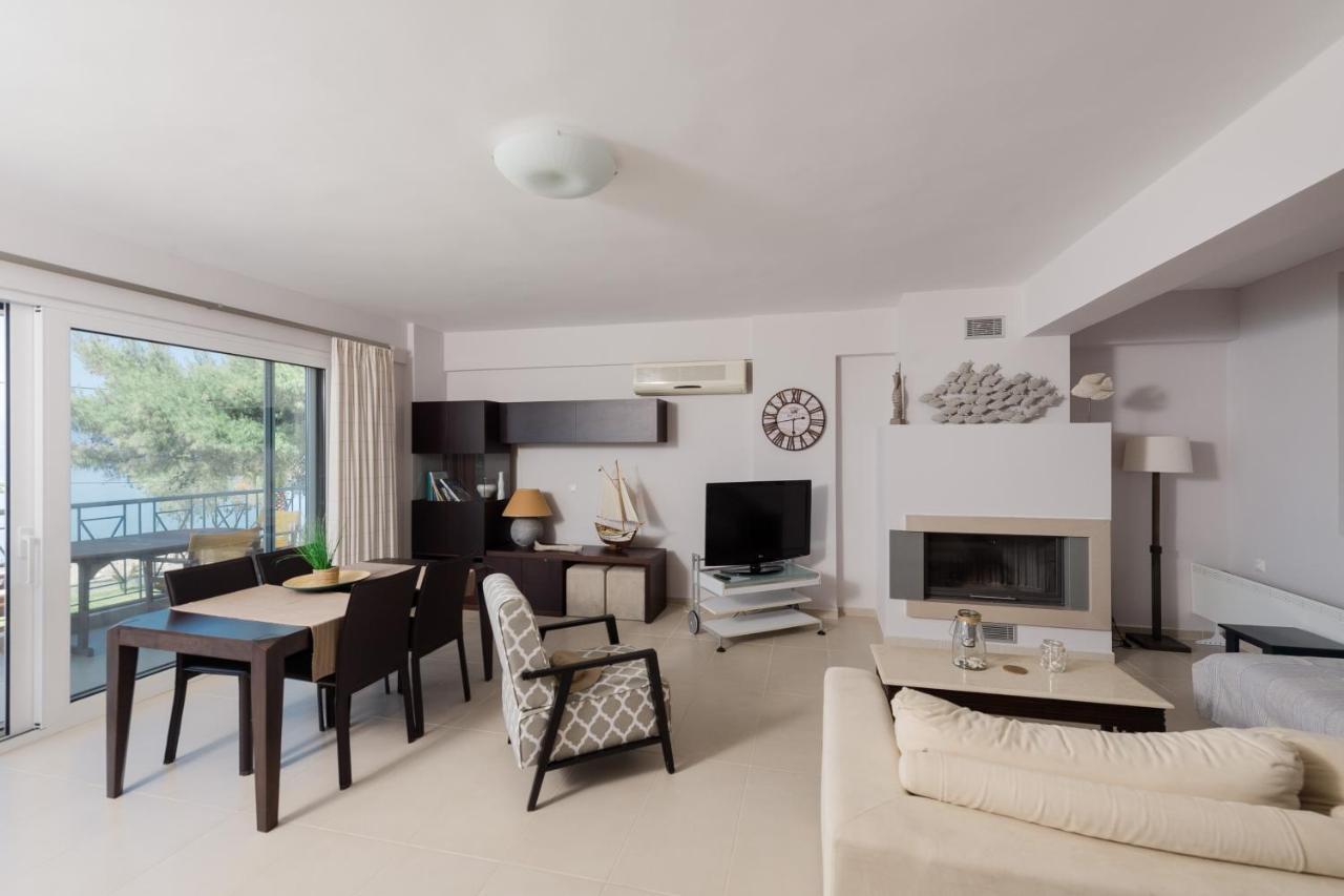 Apartamento Punda 4 Seasons Diakopto Exterior foto