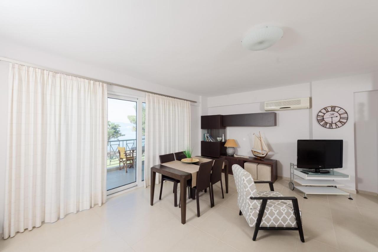 Apartamento Punda 4 Seasons Diakopto Exterior foto